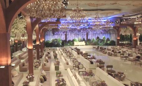 优雅的园林风婚礼布置 03:08