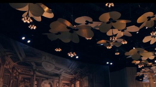 包容万象的金色时尚婚礼精剪  04:59