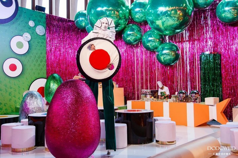 时尚圣诞风狂欢生日派对预告 01:00