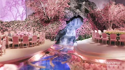 卡塔尔户外花园风宏伟皇家婚礼精剪 03:42