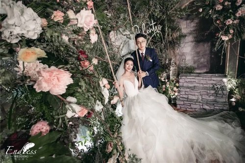 谨纪婚礼：嘘，我想给你讲一个程序员的爱情故事