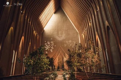 九月私人婚礼定制：最美的邂逅都在森林里