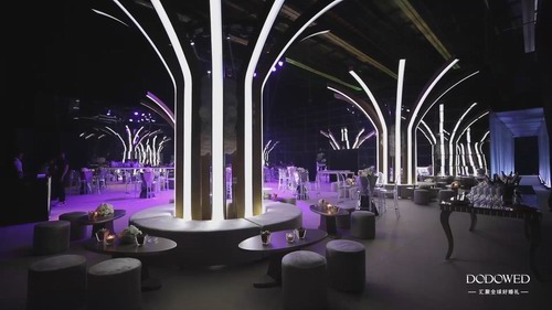 多层鲜花花环吊顶奢华LED婚礼精剪 02:16