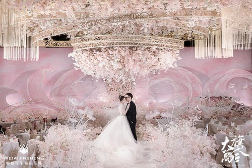 唯爱今生婚礼策划案例《粉雾海》