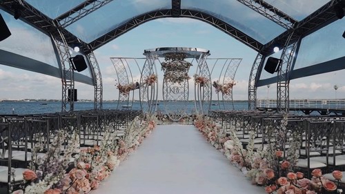 白粉色螺旋曲线婚礼精剪 03:28