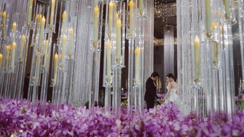 高贵浪漫的紫色水晶泰式婚礼