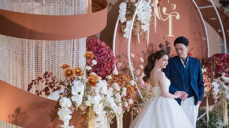 落日橘曲线背景泰式婚礼