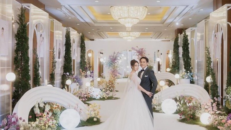 水晶奶泡灯时尚泰式婚礼