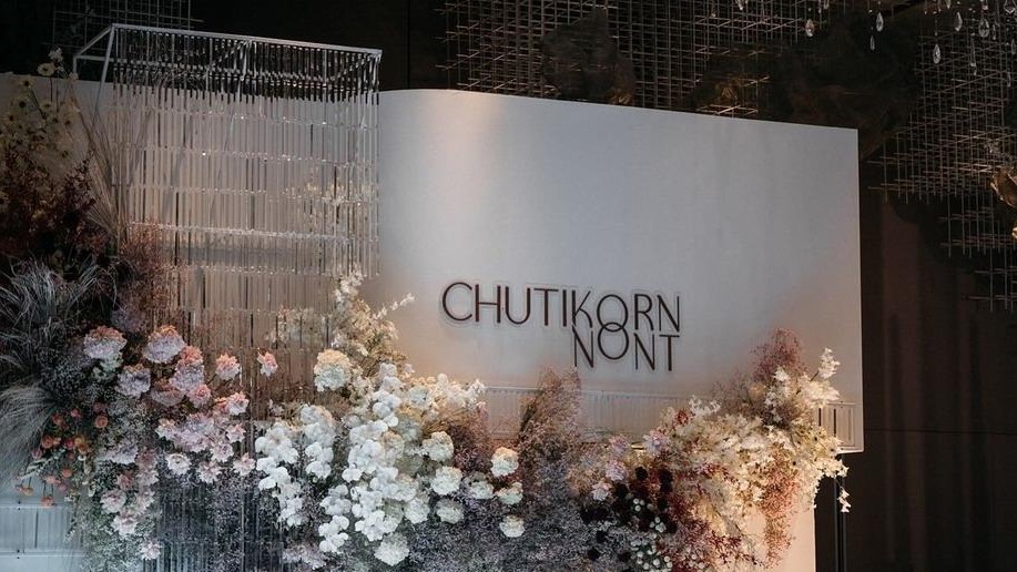 低饱和度粉色水晶泰式婚礼