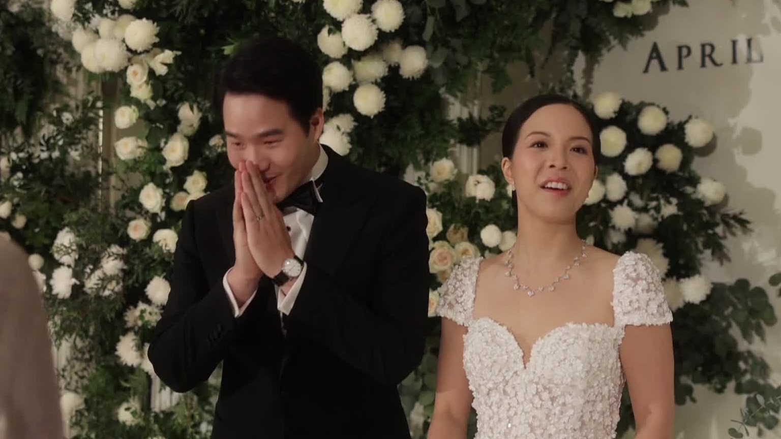 白绿色绿植鲜花泰式婚礼精剪 04:14