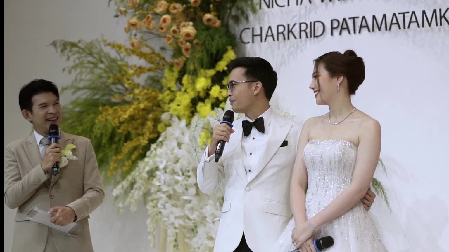 黄绿色手工灯泰式婚礼精剪 04:33