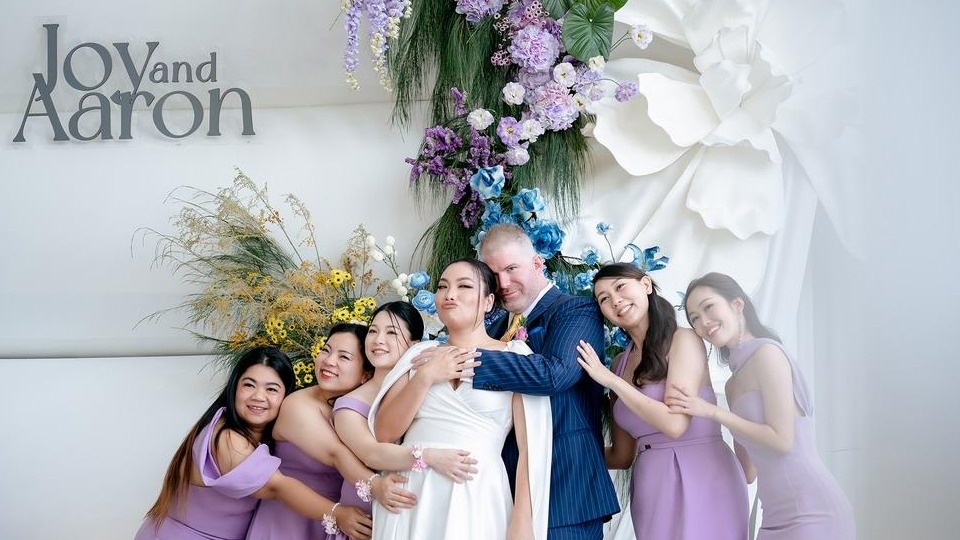 蓝紫黄撞色泰式婚礼