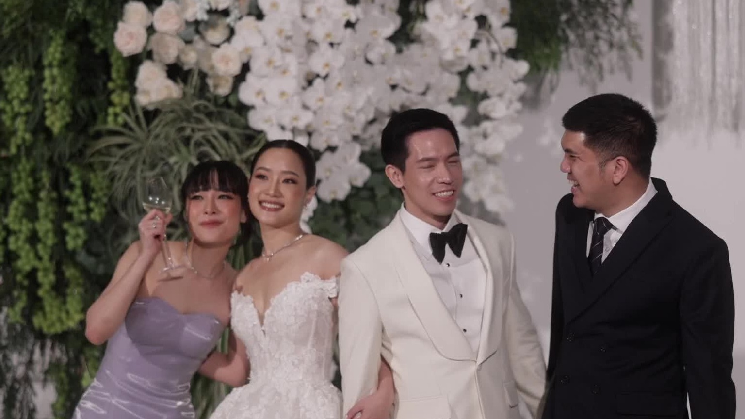 白绿色线帘造型泰式婚礼精剪 03:06