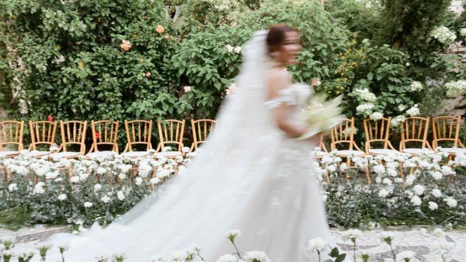 白绿色自然野生感泰式婚礼