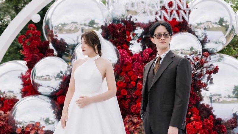 红银撞色镜面球泰式婚礼