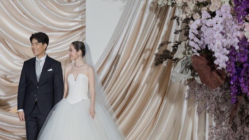 莫兰迪雅致花园风泰式婚礼