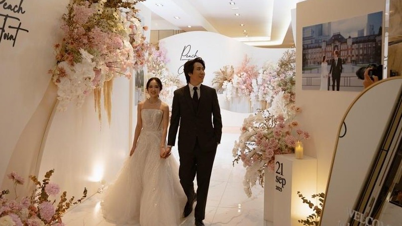 粉金色梦幻优雅泰式婚礼