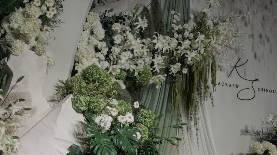 白绿色喀斯特自然风泰式婚礼