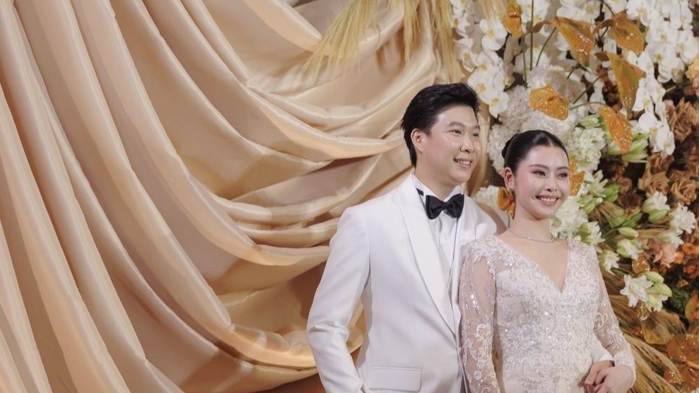 浅杏焦糖秋色泰式婚礼