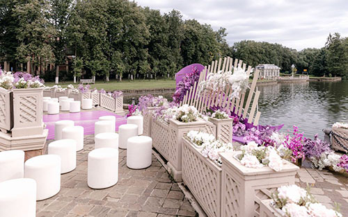 紫色 米色音乐主题湖畔婚礼